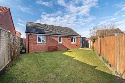 2 bedroom detached bungalow for sale, Salmons Way, Fakenham, NR21