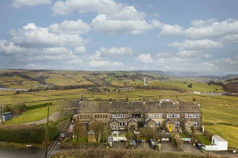 undefined, Camp Hill, Huddersfield HD3
