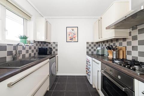 1 bedroom apartment for sale, Rosendale Road, London, SE21