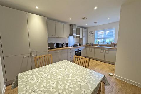 3 bedroom semi-detached house for sale, Elstead