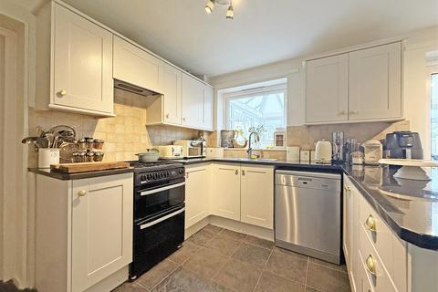 3 bedroom semi-detached house for sale, Hinwood Road, Westbury, Shrewsbury