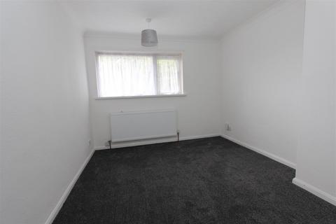 3 bedroom terraced house for sale, Manscroft Road, Gadebridge, Hemel Hempstead, Hertfordshire, HP1 3HU