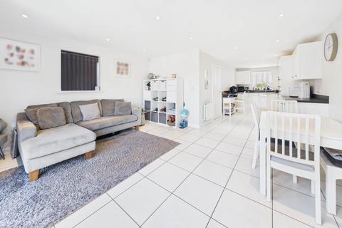 4 bedroom end of terrace house for sale, Shearwater Road, Hemel Hempstead