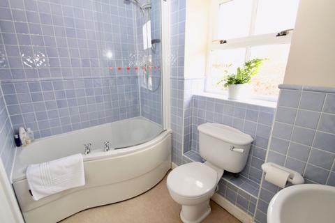 6 Osmond Drive, Wells, BA5 2JX