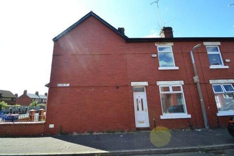 2 bedroom terraced house to rent, Deyne Street, Salford M6