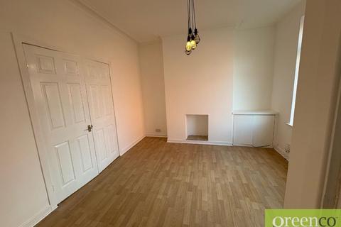 2 bedroom terraced house to rent, Deyne Street, Salford M6