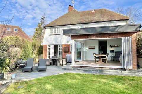 5 bedroom house for sale, South Weald Road, Brentwood