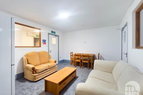 undefined, Clifton Road, Rugby, CV21