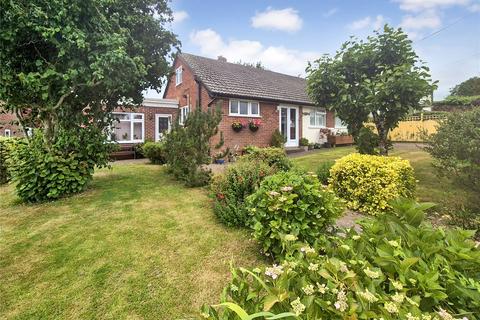 3 bedroom bungalow for sale, Furnham Crescent, Somerset TA20