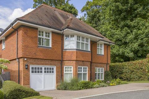 5 bedroom detached house for sale, Holbrook Gardens, Watford WD25