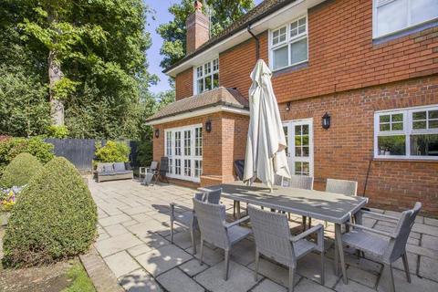 5 bedroom detached house for sale, Holbrook Gardens, Watford WD25