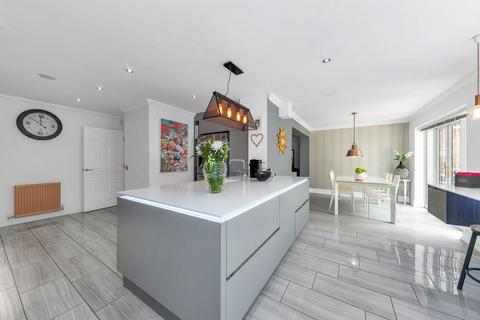 5 bedroom detached house for sale, Chalkhill Barrow, Royston SG8