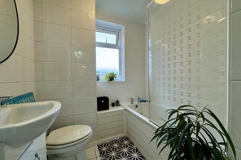 undefined, Highgate Court, Highgate, HU17 0DW