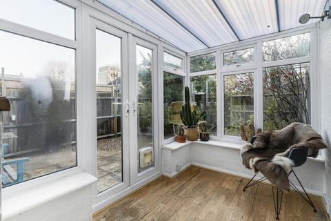 1 bedroom flat for sale, Westcott Road, Kennington, SE17