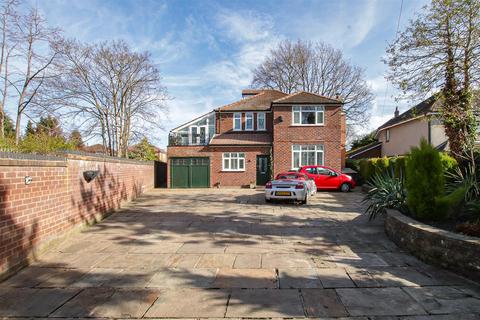 5 bedroom detached house for sale, Wood Lane, Timperley