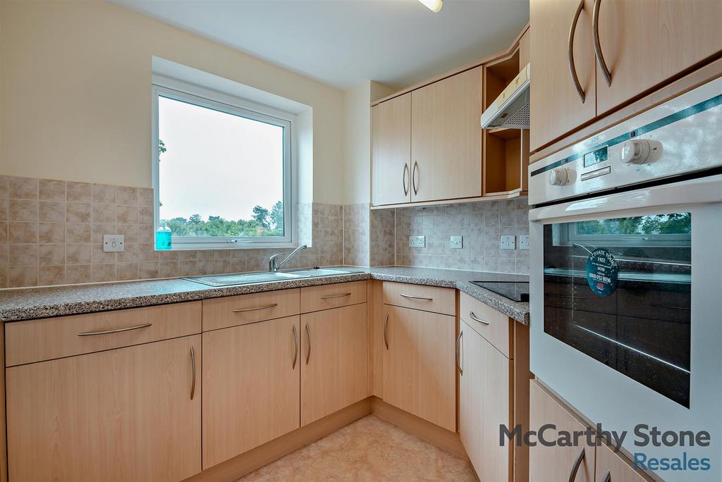 8658823-interior04-800.jpg