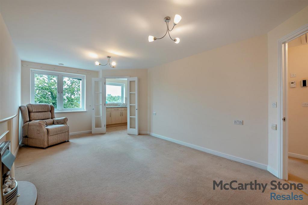 8658823-interior02-800.jpg