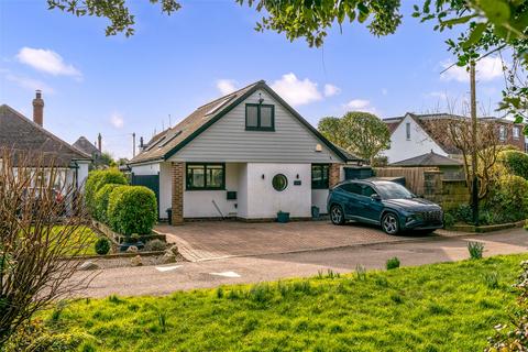 2 bedroom bungalow for sale, Little Paddocks, Ferring, Worthing, West Sussex, BN12