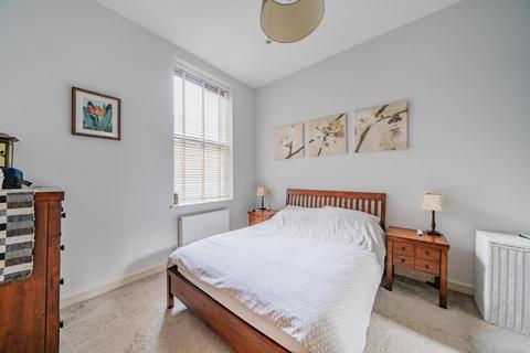 2 bedroom flat for sale, Portnall Road, Westminster