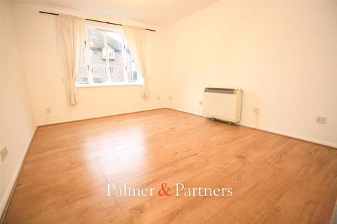 1 bedroom apartment for sale, Nicholsons Grove, Colchester, Essex, CO1