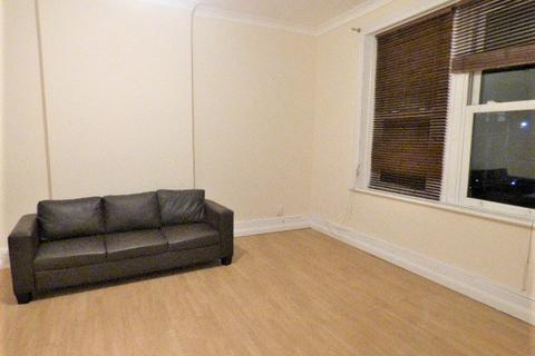 1 bedroom flat to rent, Coventry Road, Ilford, Essex IG1