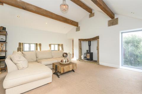 5 bedroom detached house for sale, School Farm, Kennel Lane, Mill Bank, HX6 3EY