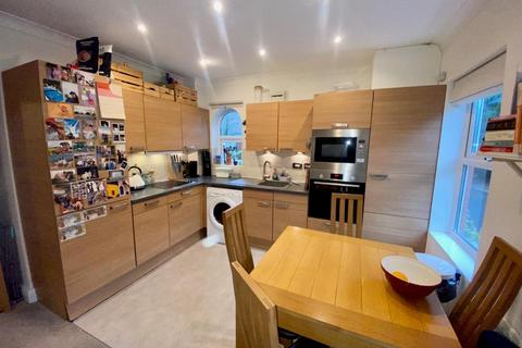 2 bedroom flat for sale, St. Pauls Road, Withington