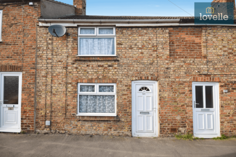 2 bedroom terraced house for sale, Eastfield Road, Louth LN11