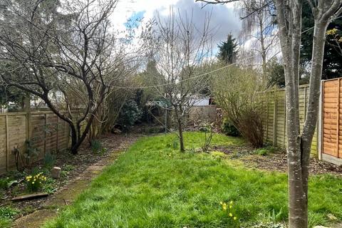 3 bedroom terraced house to rent, Deerswood Avenue, Hatfield
