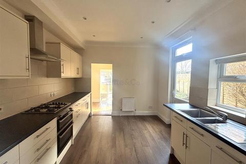 3 bedroom semi-detached house for sale, Sidney Road, Beckenham, BR3