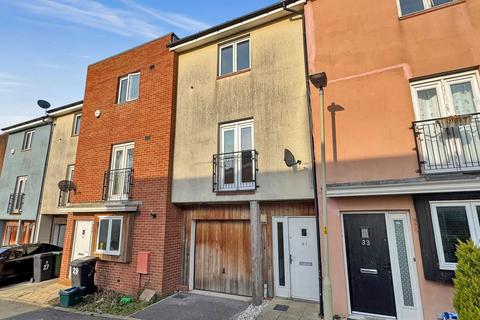 3 bedroom terraced house for sale, Awebridge Way, Gloucester GL4