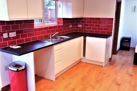 1 bedroom house to rent, Frenchay Park Road, Bristol BS16