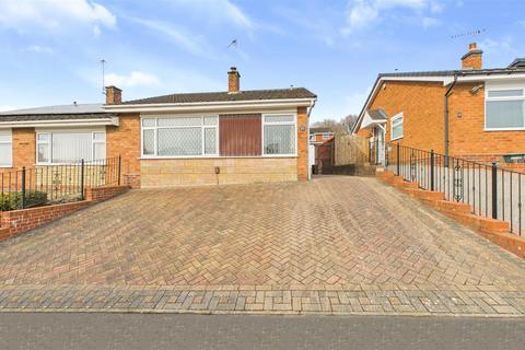 2 bedroom semi-detached bungalow for sale, Woodridge Road, Halesowen B63