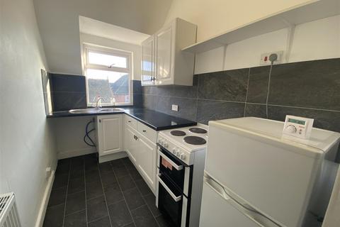 1 bedroom flat to rent, Ashdown Road, Bexhill-On-Sea