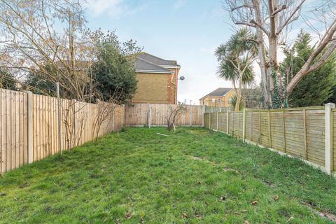 28 The Drive, Isleworth, TW7 4AE
