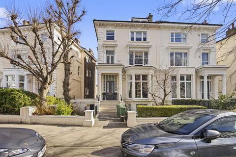 Flat 3, 4 Belsize Park, London, NW3 4ET