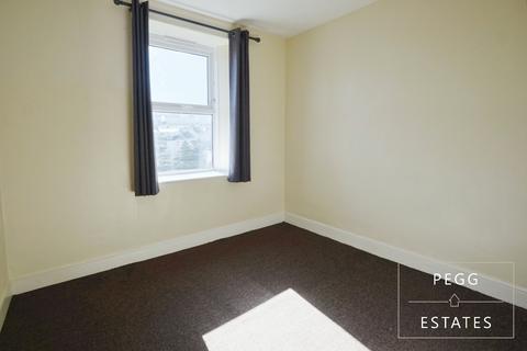 2 bedroom flat for sale, Totnes Road, Paignton TQ3