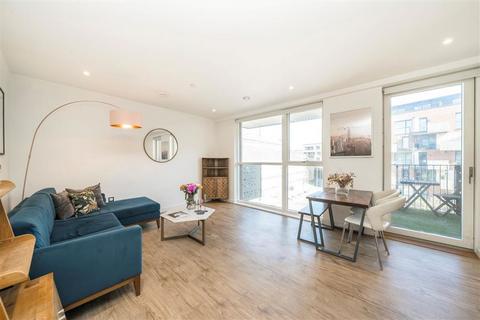 2 bedroom flat for sale, Danson Mews, London SE17