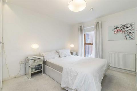 1 bedroom flat to rent, Spa Road, London SE16