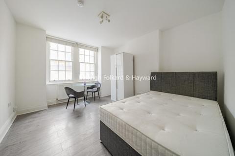 Studio to rent, Webber Street Waterloo SE1