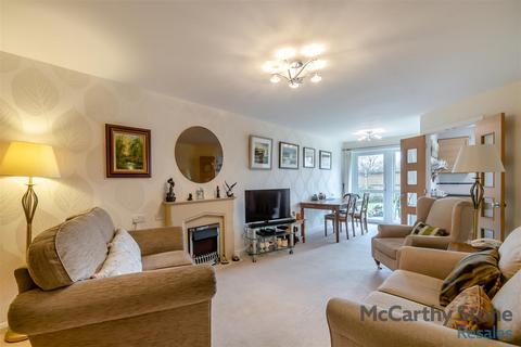 2 bedroom apartment for sale, Squirrel Way, Shadwell, Leeds