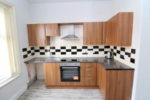 2 bedroom house to rent, Carr Road, Fleetwood FY7