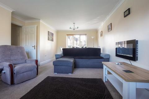 2 bedroom flat for sale, Darlow Drive, Stratford-Upon-Avon