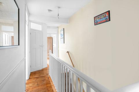 42 Arbury Road, Cambridge, CB4 2JE