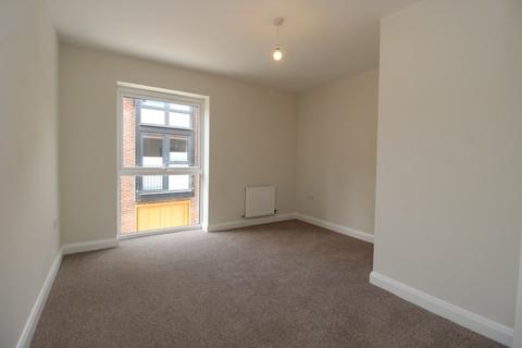 2 bedroom terraced house to rent, Whitehorse Street, Baldock, SG7