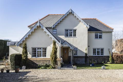 6 bedroom detached house for sale, Haywards Lane Cheltenham, Gloucestershire, GL52 6RF