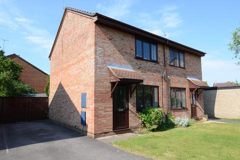 2 bedroom semi-detached house to rent, Finstock Close, Lower Earley, Reading, RG6