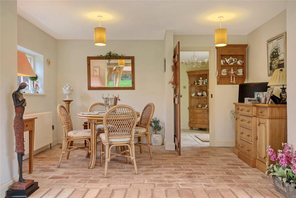 Breakfast Room