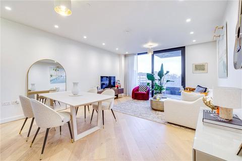 2 bedroom apartment to rent, Wood Crescent, London, W12