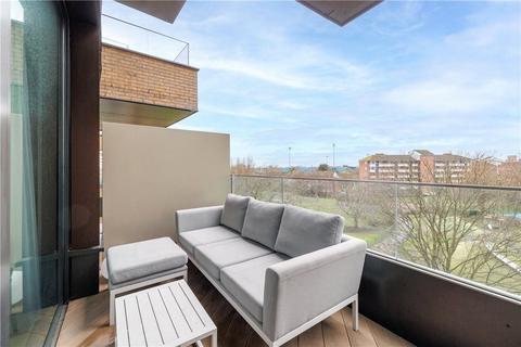 2 bedroom apartment to rent, Wood Crescent, London, W12